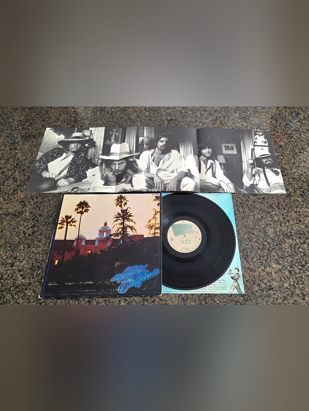 The Eagles Hotel California vintage original 1976 1st press 7E-1084 Sterling LH
